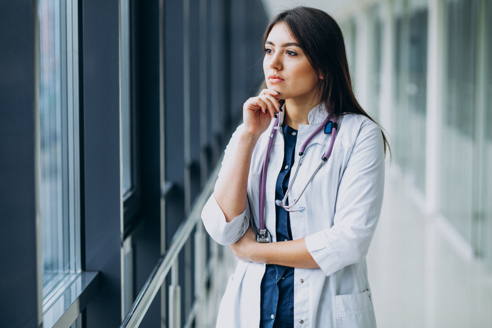 Mulher médica em hospital